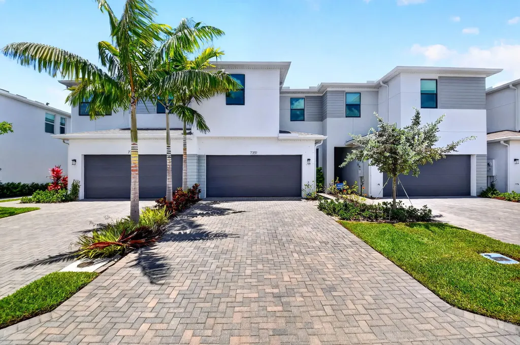 7351 Lenora Lane Lake Worth FL 33467
