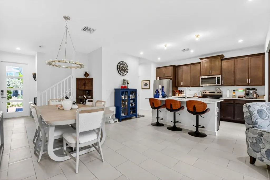 7351 Lenora Lane Lake Worth FL 33467