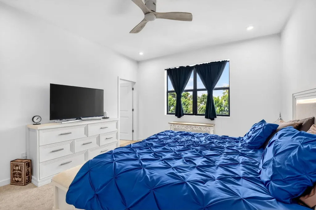 7351 Lenora Lane Lake Worth FL 33467
