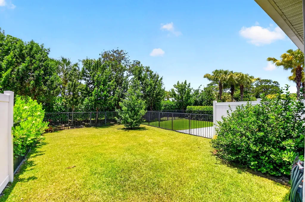 7351 Lenora Lane Lake Worth FL 33467