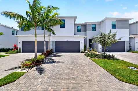 7351 Lenora Lane Lake Worth FL 33467
