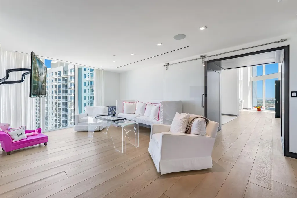 333 Las Olas Way Fort Lauderdale FL 33301