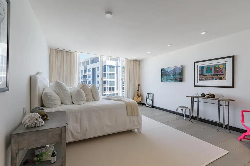 333 Las Olas Way Fort Lauderdale FL 33301