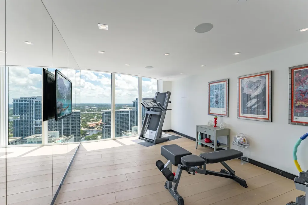 333 Las Olas Way Fort Lauderdale FL 33301