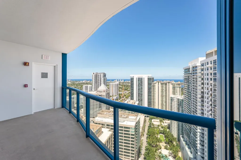 333 Las Olas Way Fort Lauderdale FL 33301
