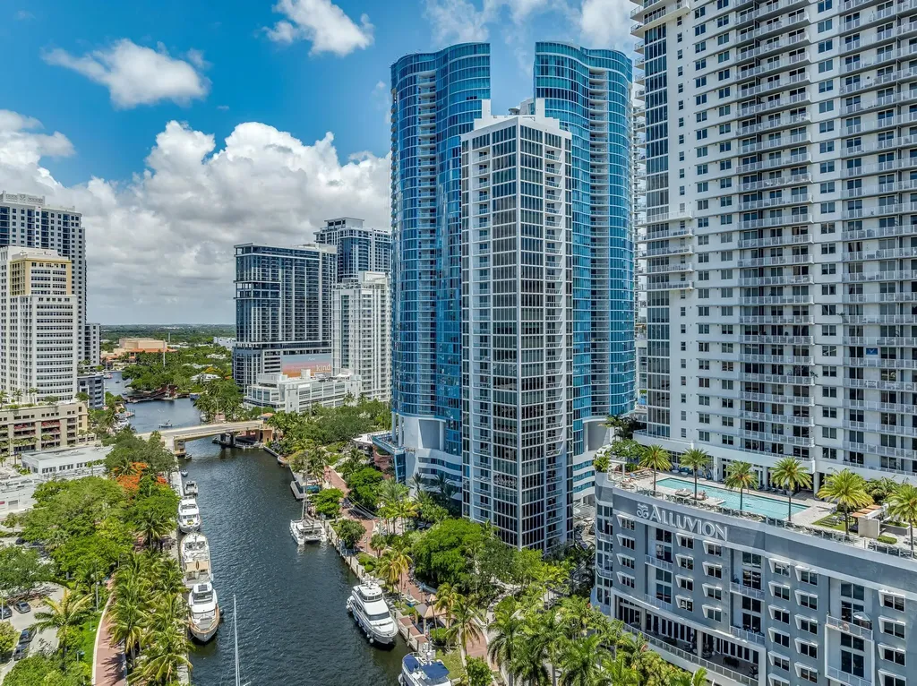 333 Las Olas Way Fort Lauderdale FL 33301