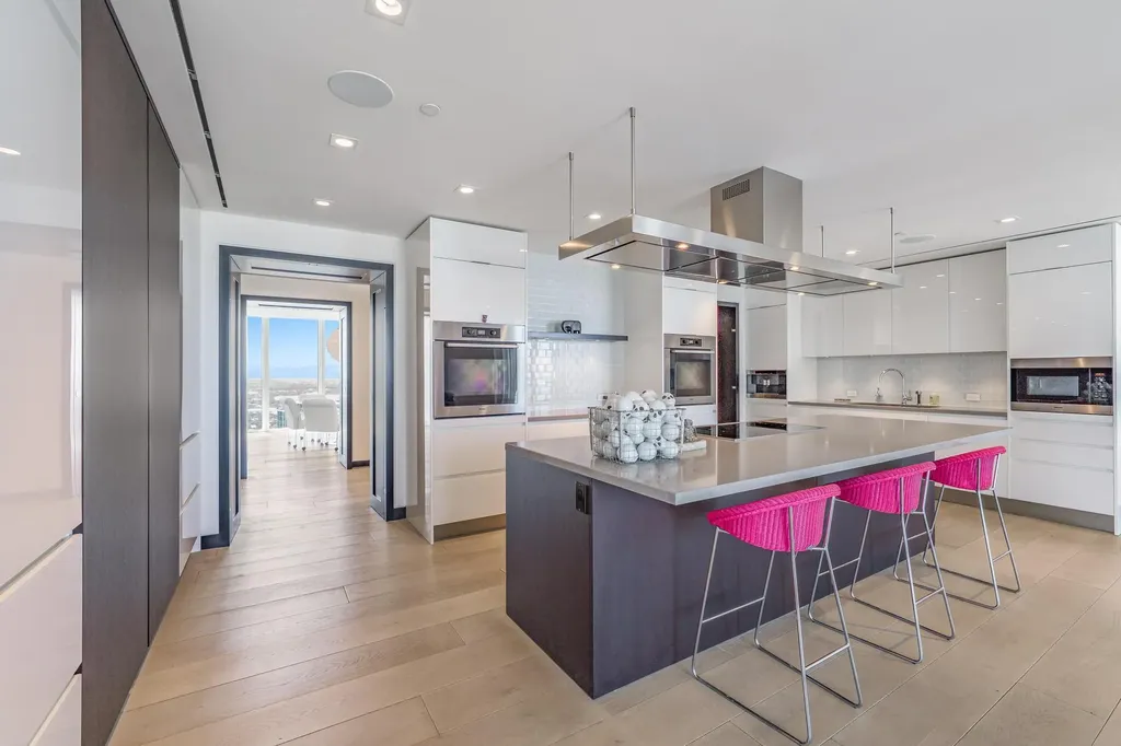 333 Las Olas Way Fort Lauderdale FL 33301