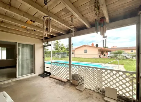 441 SW 6th Avenue Boynton Beach FL 33435