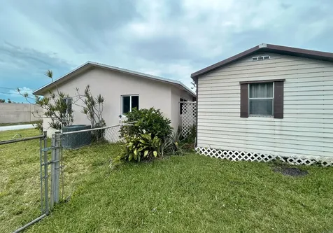441 SW 6th Avenue Boynton Beach FL 33435