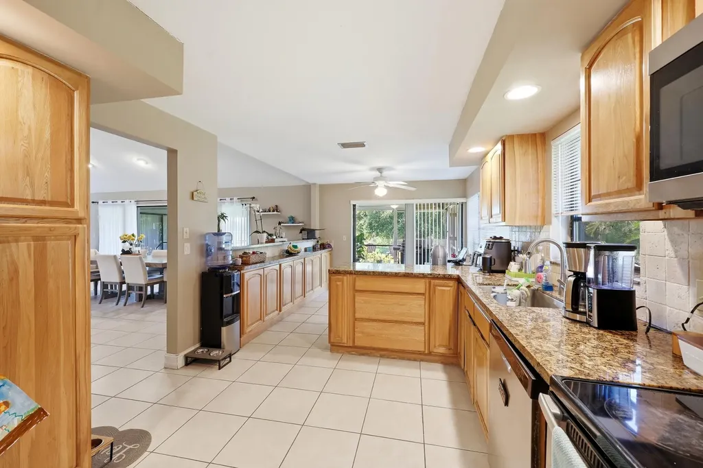 5141 NW 3rd Terrace Boca Raton FL 33487