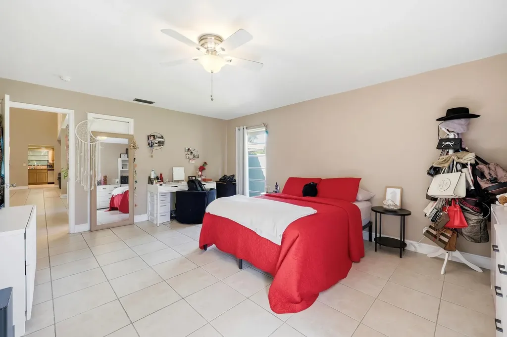5141 NW 3rd Terrace Boca Raton FL 33487