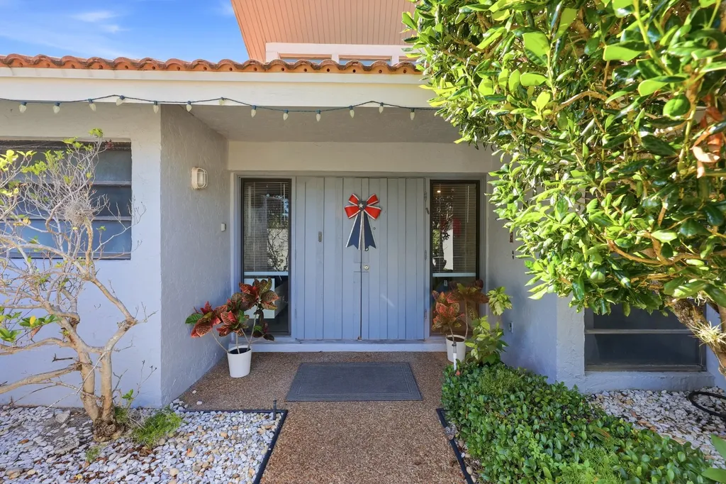 5141 NW 3rd Terrace Boca Raton FL 33487