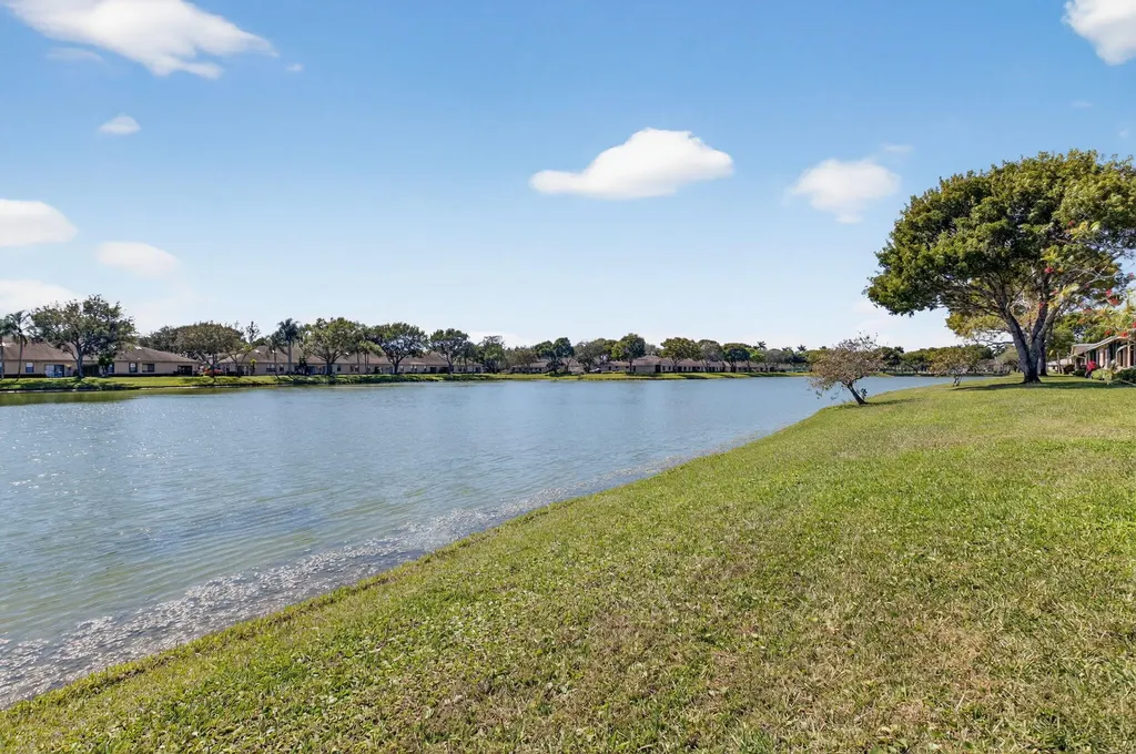 8350 Springlake Drive Boca Raton FL 33496