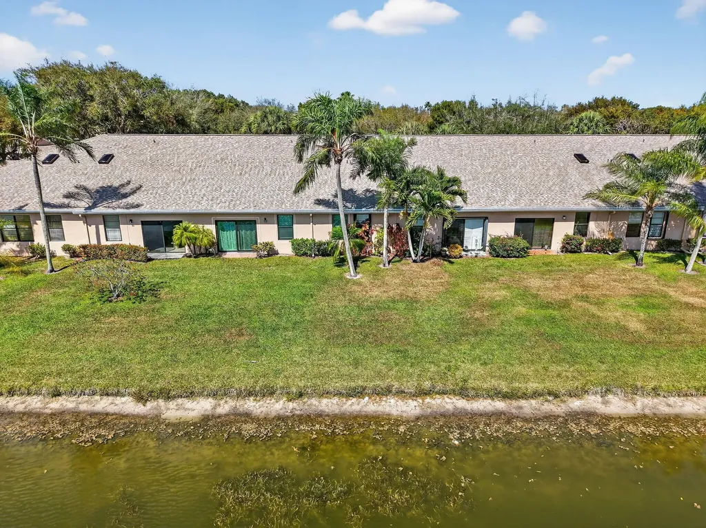 8350 Springlake Drive Boca Raton FL 33496