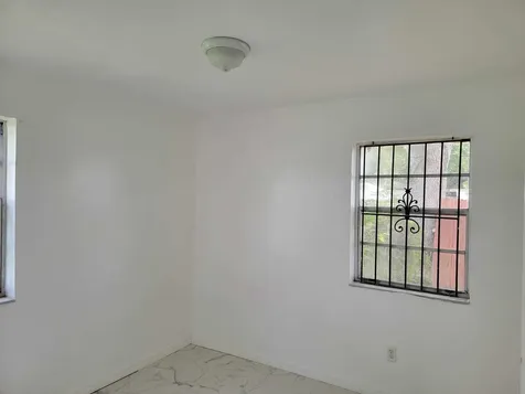 2971 NW 160th Street Miami Gardens FL 33054