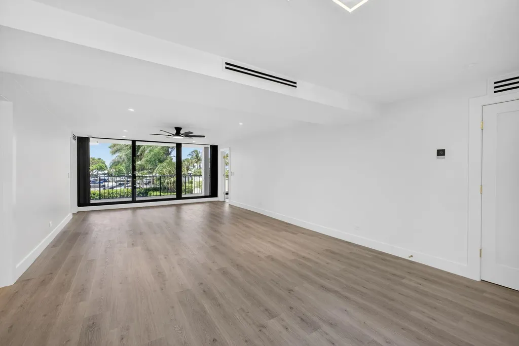 136 Lakeshore Drive North Palm Beach FL 33408