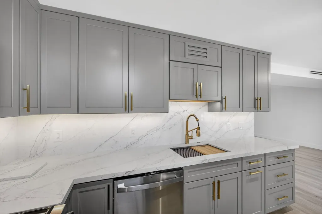 136 Lakeshore Drive North Palm Beach FL 33408
