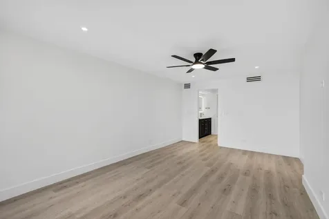 136 Lakeshore Drive North Palm Beach FL 33408