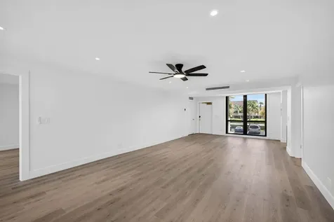136 Lakeshore Drive North Palm Beach FL 33408