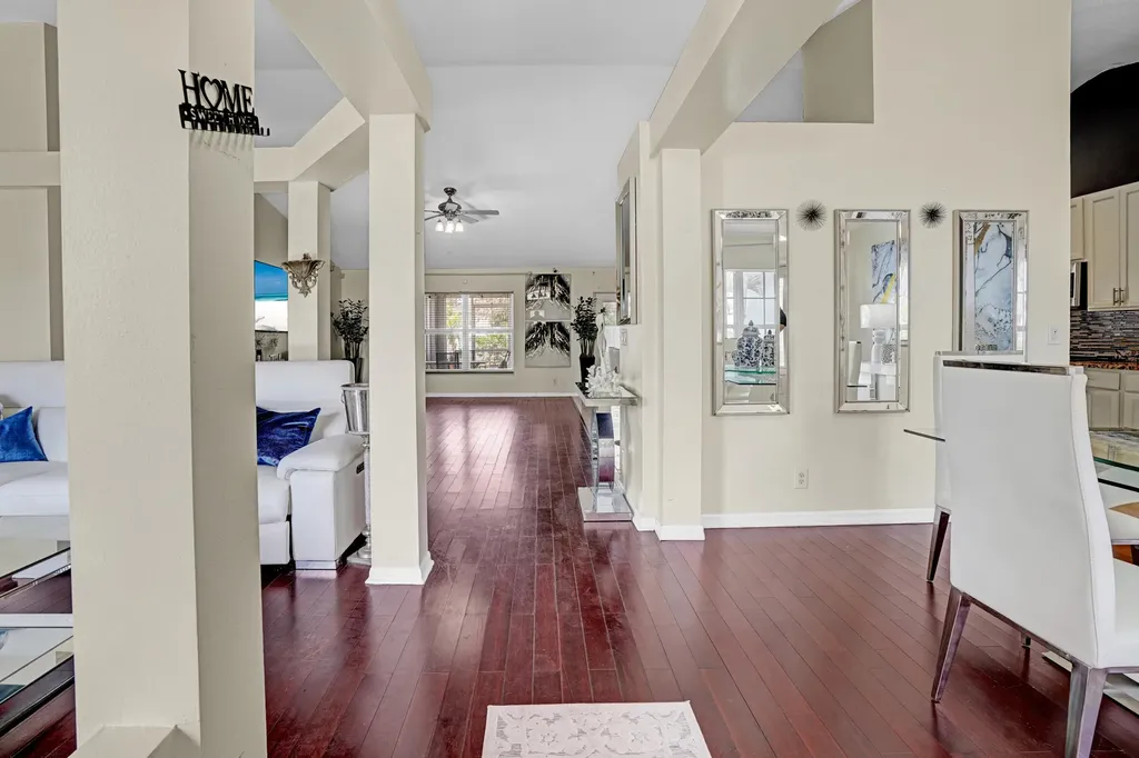 981 SW Mccomkle Avenue Port St Lucie FL 34953