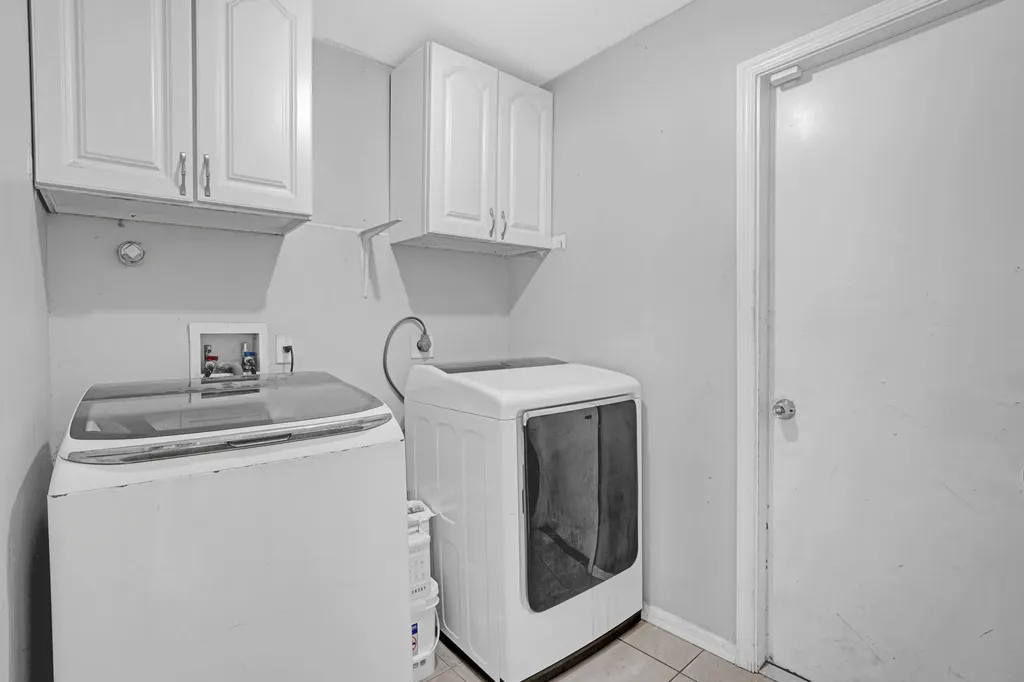 981 SW Mccomkle Avenue Port St Lucie FL 34953