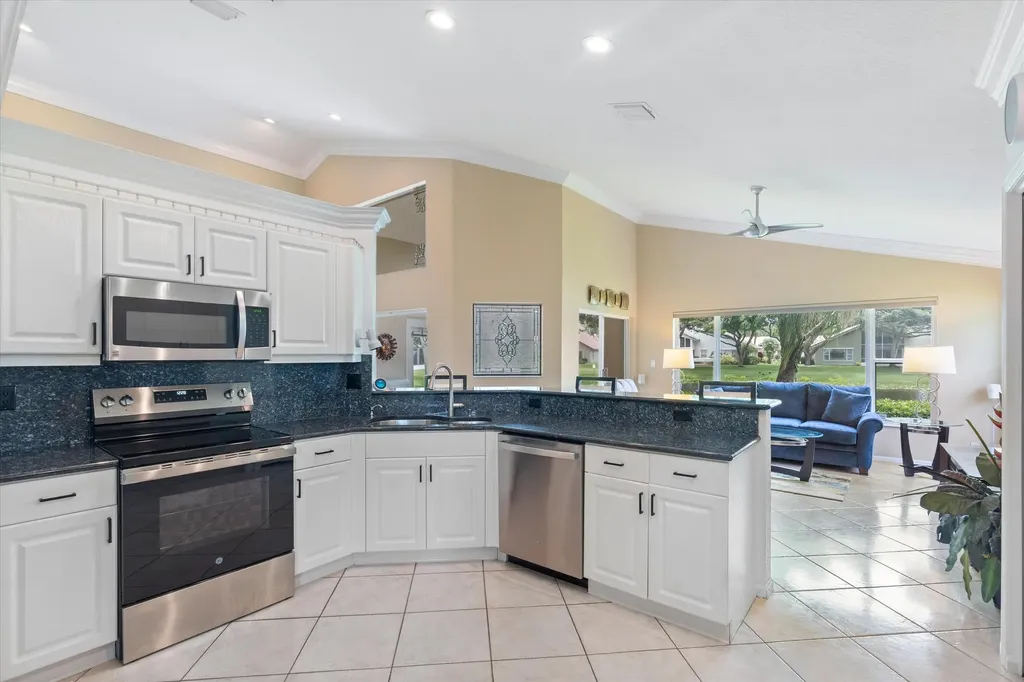 6929 Grenelefe Road Boynton Beach FL 33437