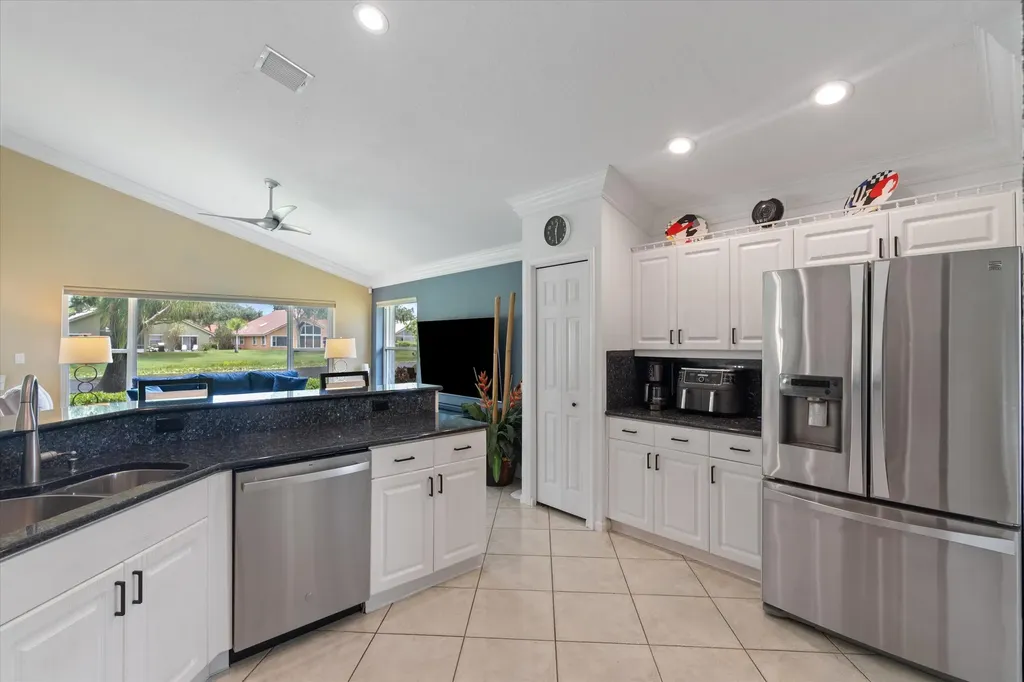 6929 Grenelefe Road Boynton Beach FL 33437
