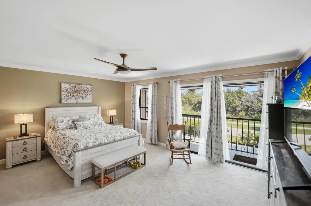 1895 NE Media Avenue Jensen Beach FL 34957