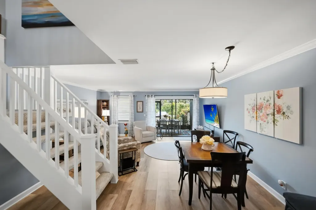 1895 NE Media Avenue Jensen Beach FL 34957
