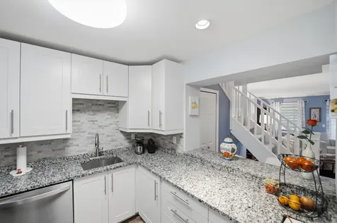 1895 NE Media Avenue Jensen Beach FL 34957