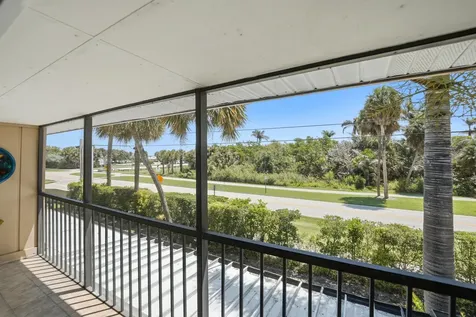1895 NE Media Avenue Jensen Beach FL 34957