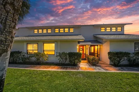 1895 NE Media Avenue Jensen Beach FL 34957