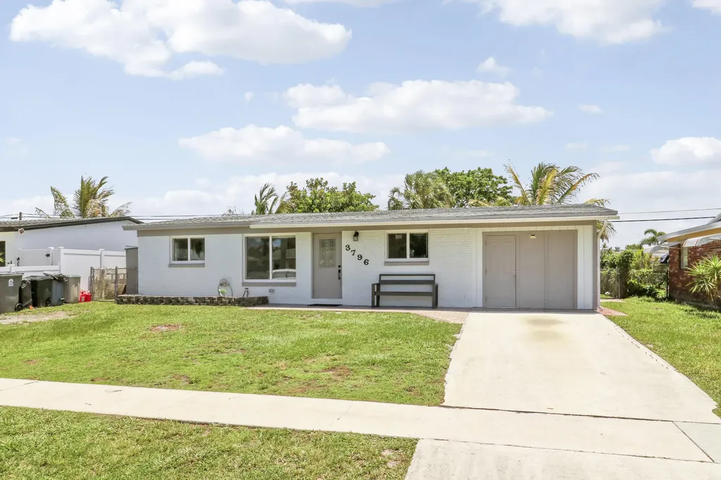3796 Gull Road Palm Beach Gardens FL 33410