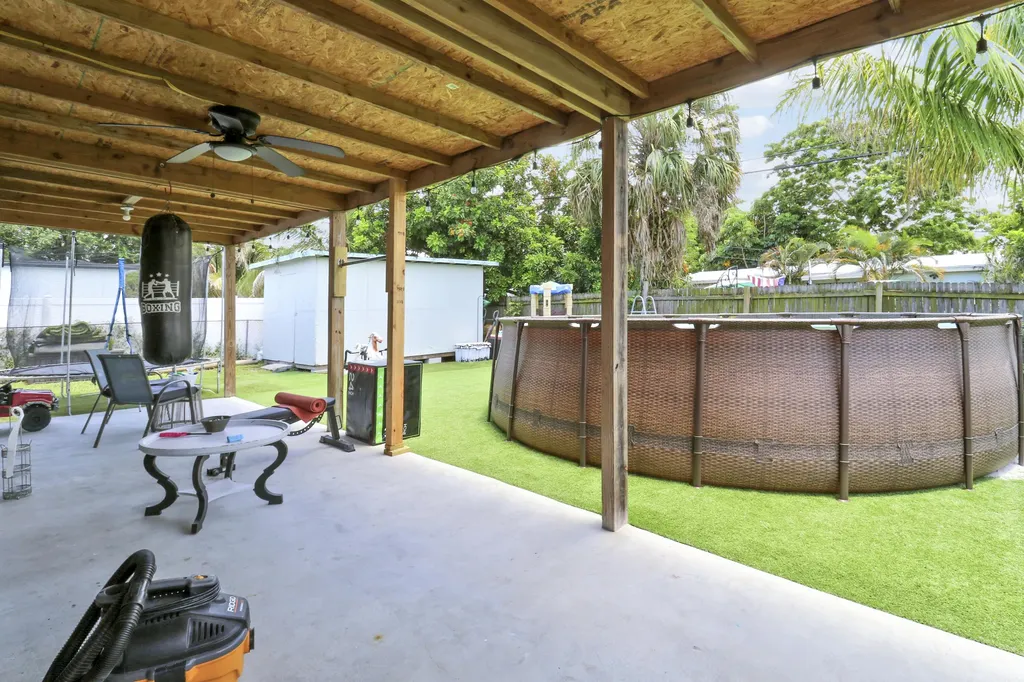 3796 Gull Road Palm Beach Gardens FL 33410