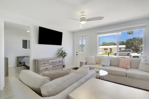 3796 Gull Road Palm Beach Gardens FL 33410