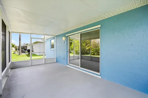 6712 Campanilla Fort Pierce FL 34951