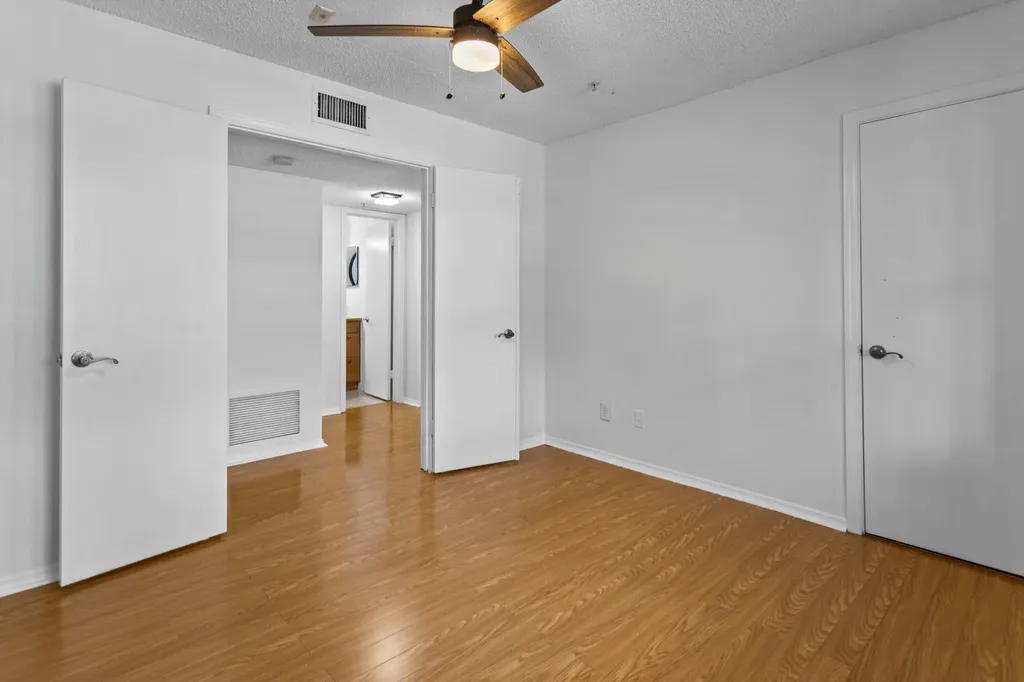 2317 N Congress Avenue Boynton Beach FL 33426