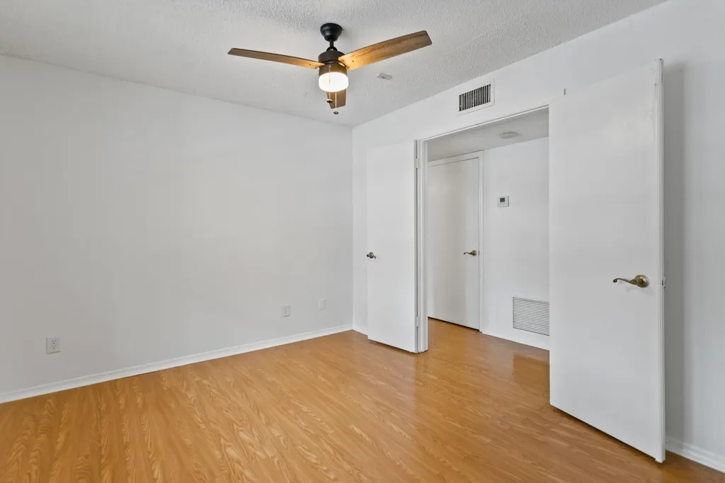 2317 N Congress Avenue Boynton Beach FL 33426