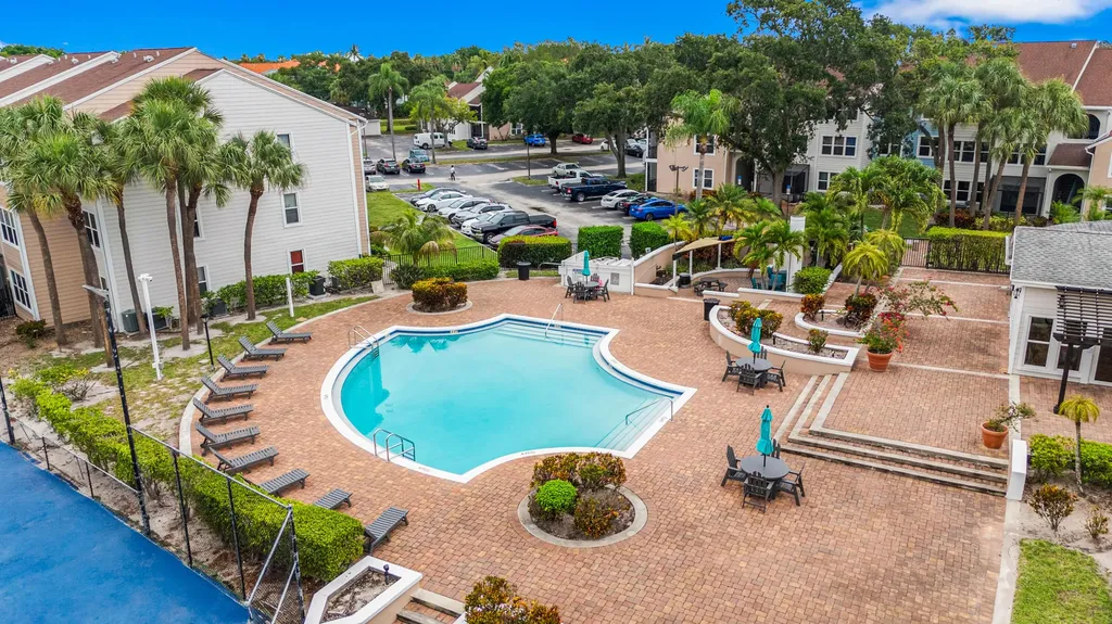 2317 N Congress Avenue Boynton Beach FL 33426