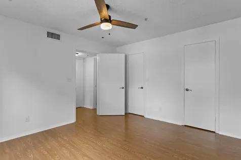 2317 N Congress Avenue Boynton Beach FL 33426
