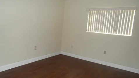 351 Palm Way Pembroke Pines FL 33025