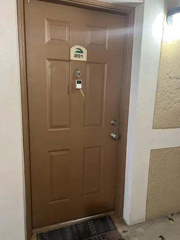 351 Palm Way Pembroke Pines FL 33025