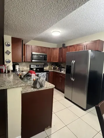 351 Palm Way Pembroke Pines FL 33025
