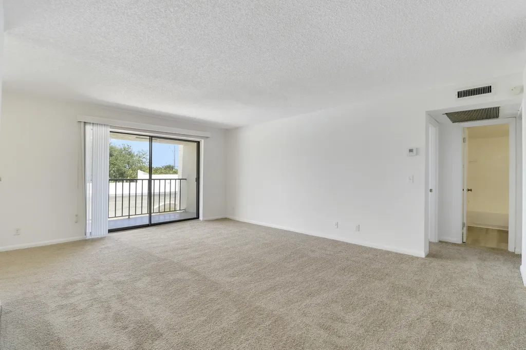 150 Pineview Road Jupiter FL 33469