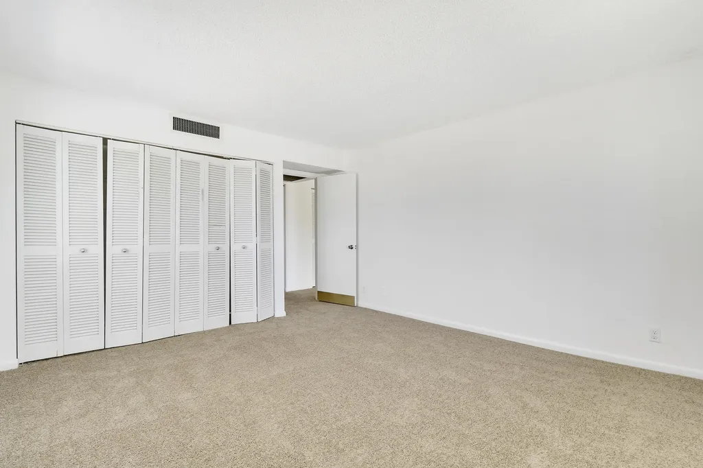 150 Pineview Road Jupiter FL 33469