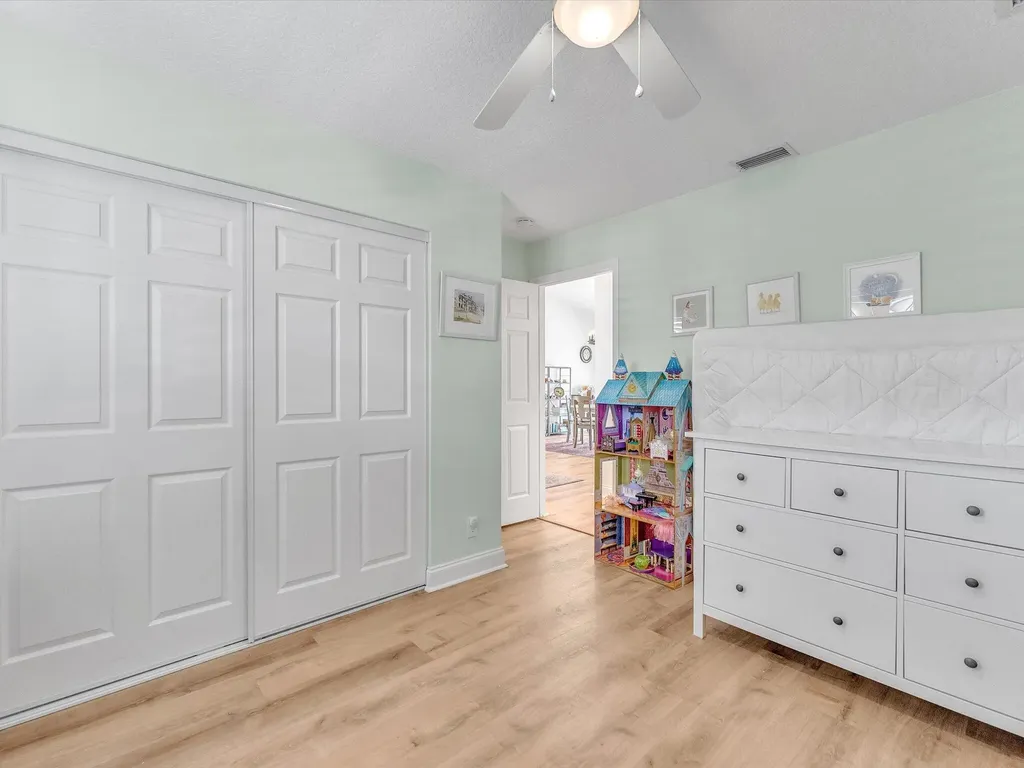 1097 Roble Way Palm Beach Gardens FL 33410