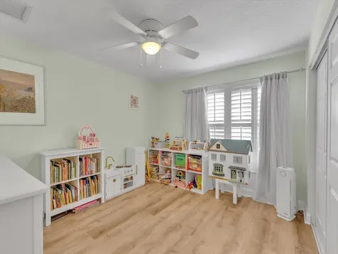 1097 Roble Way Palm Beach Gardens FL 33410