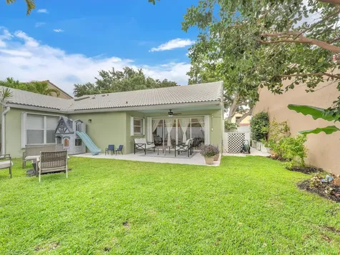 1097 Roble Way Palm Beach Gardens FL 33410
