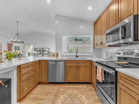 1097 Roble Way Palm Beach Gardens FL 33410