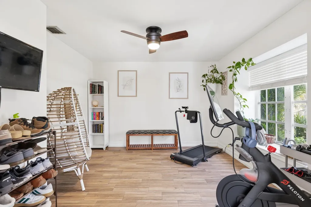 11588 Winchester Drive Palm Beach Gardens FL 33410